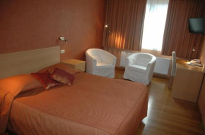 Гостиница Le Relais Du Marquis  Итр